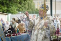 Божественная литургия в праздник Тихвинской иконы Божией Матери