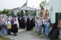 Божественная литургия в праздник Тихвинской иконы Божией Матери