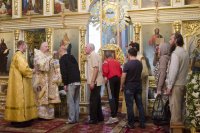 Вечернее богослужение с пением акафиста Пресвятой Богородице