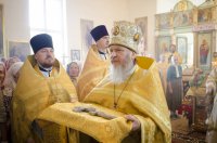 Божественная литургия в праздник Собора славных и всехвальных 12-ти апостолов Божественная литургия в праздник Собора славных и всехвальных 12-ти апостолов