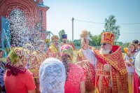 Божественная литургия в день памяти святых Царственных страстотерпцев Божественная литургия в день памяти святых Царственных страстотерпцев