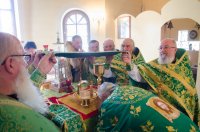 Божественная литургия в день памяти прп. Антония Печерского