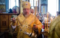 Вечернее богослужение с чтением акафиста нараспев