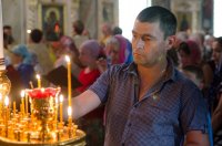 Вечернее богослужение с чтением акафиста нараспев