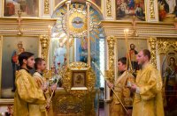 Вечернее богослужение с чтением акафиста нараспев