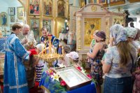 Божественная литургия в праздник иконы Божией Матери "Троеручица"