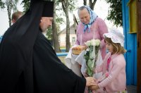 Божественная литургия в праздник иконы Божией Матери "Троеручица"