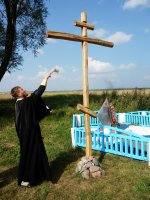 СВЕТЛОГОРСК. На месте трагической гибели Красноперова и Бевзюка был установлен и освящен поклонный крест