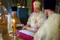 Божественная литургия в пятницу 6-й седмицы по Пятидесятнице