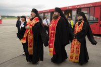 В Национальный аэропорт «Минск» доставлена величайшая святыня - предплечье святого великомученика и целителя Пантелеимона В Национальный аэропорт «Минск» доставлена величайшая святыня - предплечье святого великомученика и целителя Пантелеимона