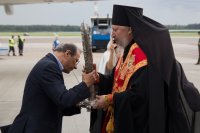 В Национальный аэропорт «Минск» доставлена величайшая святыня - предплечье святого великомученика и целителя Пантелеимона В Национальный аэропорт «Минск» доставлена величайшая святыня - предплечье святого великомученика и целителя Пантелеимона