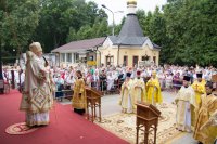 Божественная литургия в Неделю 7-ю по Пятидесятнице Божественная литургия в Неделю 7-ю по Пятидесятнице