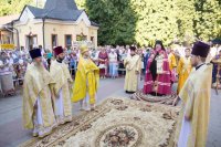 Божественная литургия в Неделю 7-ю по Пятидесятнице Божественная литургия в Неделю 7-ю по Пятидесятнице
