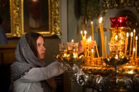 Вечернее богослужение с чтением акафиста нараспев