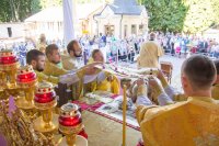 Божественная Литургия в кафедральном Свято-Петро-Павловском соборе г.Гомеля