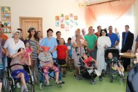 Частица мощей св.вмч. Пантелеимона была доставлена в учреждение «Гомельский дом-интернат для детей-инвалидов с особенностями психофизического развития» Частица мощей св.вмч. Пантелеимона была доставлена в учреждение «Гомельский дом-интернат для детей-инвалидов с особенностями психофизического развития»