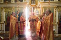 Божественная литургия в предпразднство происхождения честных древ Животворящего Креста Господня Божественная литургия в предпразднство происхождения честных древ Животворящего Креста Господня