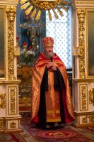 Всенощное бдение в канун происхождения честных древ Животворящего Креста Господня