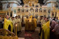 Вечернее богослужение с чтением акафиста нараспев