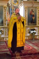 Вечернее богослужение с чтением акафиста нараспев