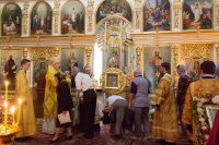 Вечернее богослужение с чтением акафиста нараспев