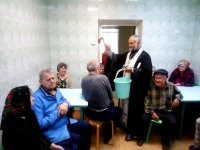 Священнослужители посетили больницу сестринского ухода д. Рогинь