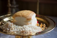 Преосвященный Стефан возглавил Божественную Литургию в Покровском храме г.Речицы