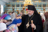 Преосвященный Стефан возглавил Божественную Литургию в Покровском храме г.Речицы