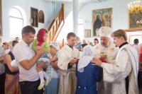 Преосвященный Стефан возглавил Божественную Литургию в Покровском храме г.Речицы