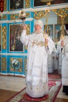 Преосвященный Стефан возглавил Божественную Литургию в Покровском храме г.Речицы