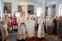 Преосвященный Стефан возглавил Божественную Литургию в Покровском храме г.Речицы