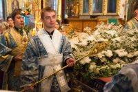 Преосвященный Стефан совершил вечерню и утреню с чином погребения плащаницы Божией Матери