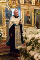 Преосвященный Стефан совершил вечерню и утреню с чином погребения плащаницы Божией Матери