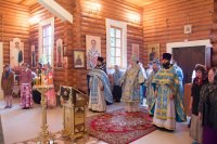 Преосвященный Стефан и Преосвященный Вениамин совершили Божественную литургию