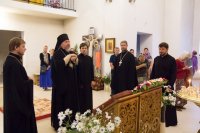 Всенощное бдение в канун праздника иконы Божией Матери "Грузинская"