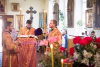 Божественная литургия в день памяти преподобномученика Серафима (Шахмуть) Божественная литургия в день памяти преподобномученика Серафима (Шахмуть)