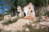 Преосвященнеший Стефан посетил руины Макарьевского монастыря в г. Добруше Преосвященнеший Стефан посетил руины Макарьевского монастыря в г. Добруше