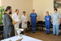 Священнослужитель совершил чин освящения станции скорой помощи