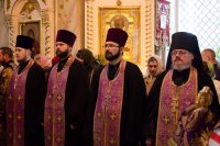 Всенощное бдение в канун праздника Воздвижения Честного и Животворящего Креста Господня