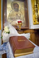 "...нас бо ради молит Богородица Превечнаго Бога"