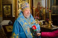 "...нас бо ради молит Богородица Превечнаго Бога"