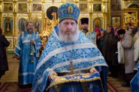 "...нас бо ради молит Богородица Превечнаго Бога"