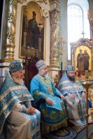 "...нас бо ради молит Богородица Превечнаго Бога"