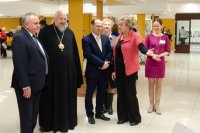 Преосвященнейший Стефан посетил городской праздничный концерт, посвящённый Дню матери Преосвященнейший Стефан посетил городской праздничный концерт, посвящённый Дню матери