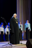 Преосвященнейший Стефан посетил городской праздничный концерт, посвящённый Дню матери Преосвященнейший Стефан посетил городской праздничный концерт, посвящённый Дню матери