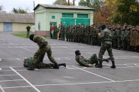 ГОМЕЛЬ. Священнослужитель принял участие в открытии спартакиады «За Беларусь! Учись побеждать!»