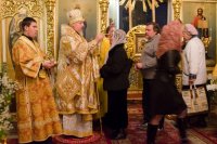 Вечернее богослужение с чтением акафиста нараспев