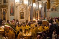 Вечернее богослужение с чтением акафиста нараспев