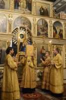 Вечернее богослужение с чтением акафиста нараспев