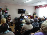 ДОБРУШ. Сустрэча работнікаў сацыяльнага абслугоўвання на даму грамадзян пажылога ўзросту і інвалідаў з святаром ДОБРУШ. Сустрэча работнікаў сацыяльнага абслугоўвання на даму грамадзян пажылога ўзросту і інвалідаў з святаром